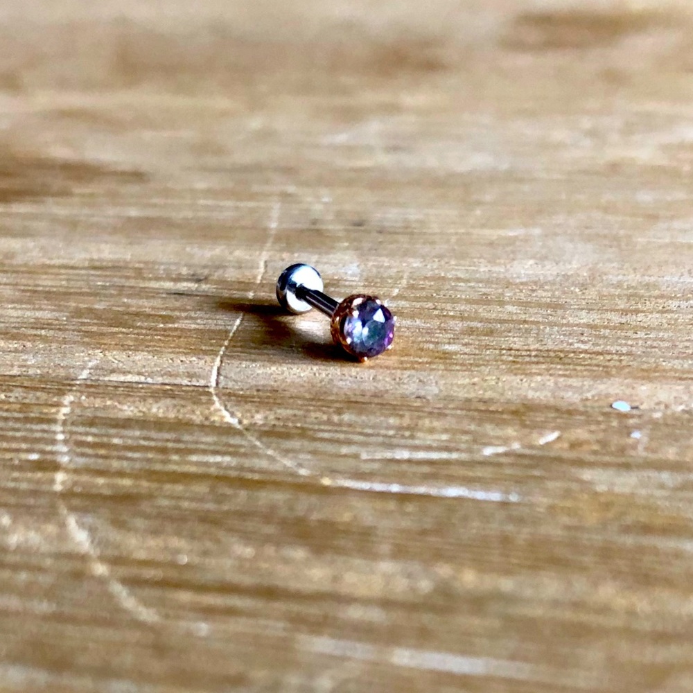 Anatometal Threadless Mystic Topaz Crown